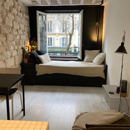 Pres Du Marais Apartment