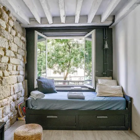 Près Du Marais * Parigi